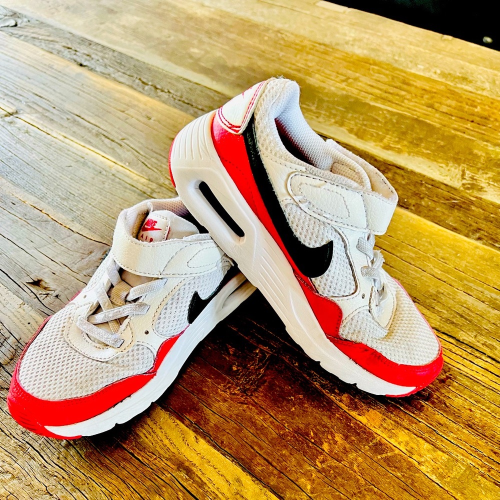NIKE AIRMAX SNEAKERS